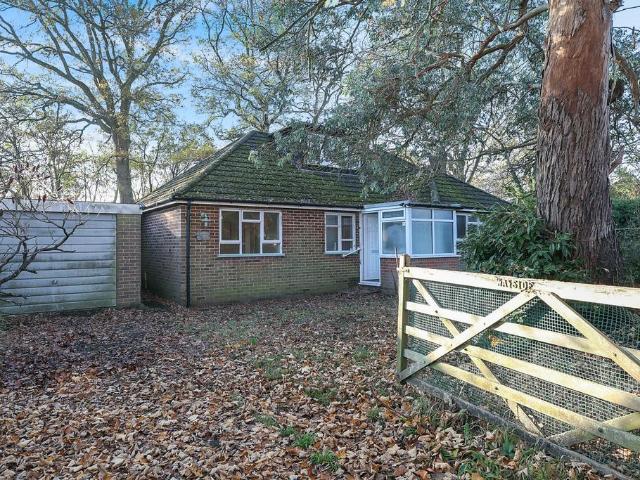 4 bedroom bungalow for sale