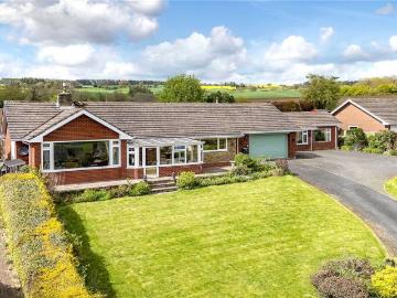 4 bedroom bungalow for sale