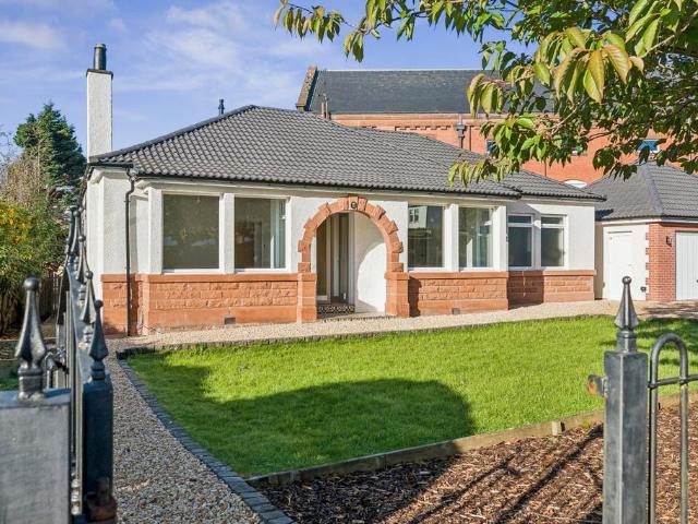 4 bedroom bungalow for sale