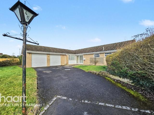4 bedroom bungalow for sale