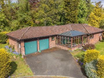 North East, North England - Garden, Parking