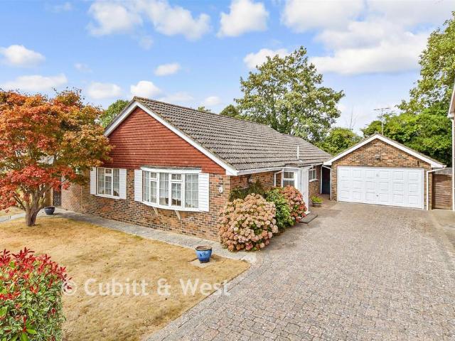 4 bedroom bungalow for sale