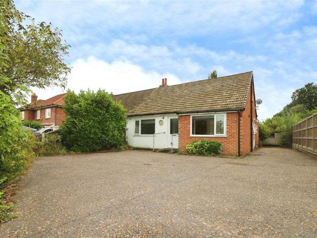 4 bedroom bungalow for sale