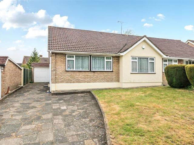 4 bedroom bungalow for sale