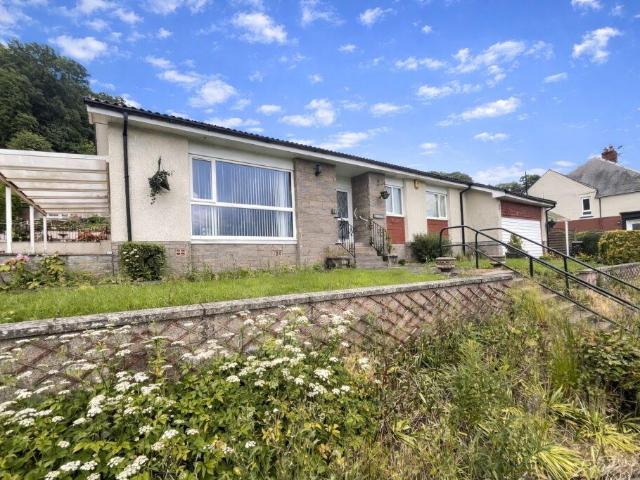4 bedroom bungalow for sale