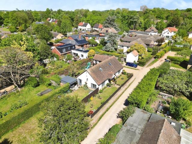 4 bedroom bungalow for sale