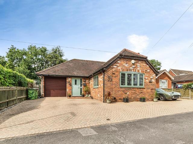 4 bedroom bungalow for sale