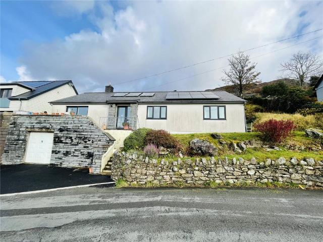 4 bedroom bungalow for sale