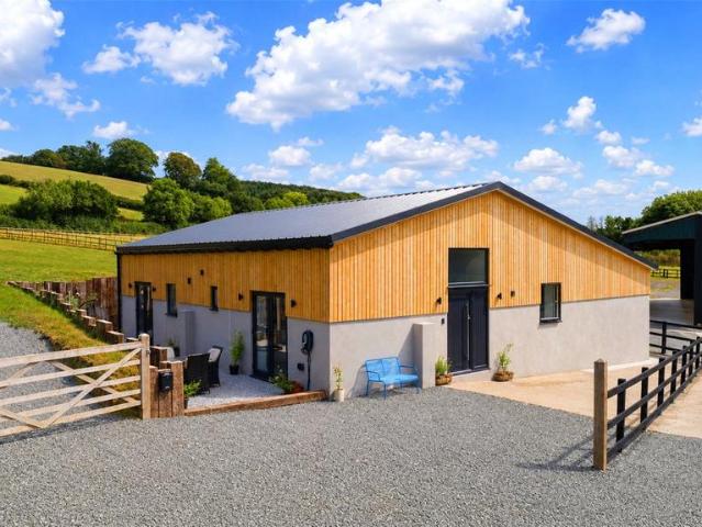 4 bedroom bungalow for sale