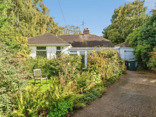 4 bedroom bungalow for sale