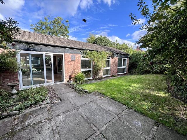 4 bedroom bungalow for sale