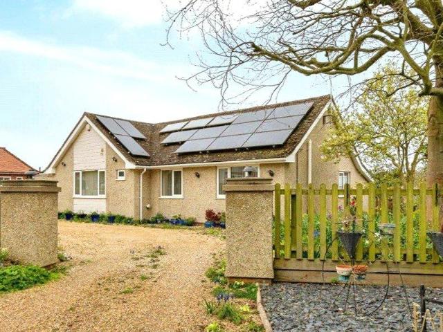 4 bedroom bungalow for sale