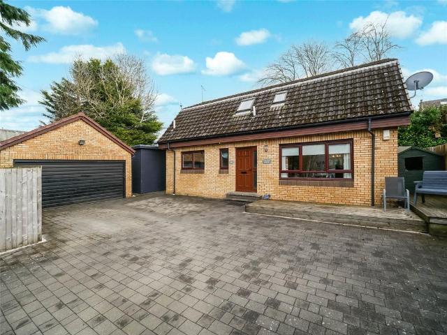 4 bedroom bungalow for sale