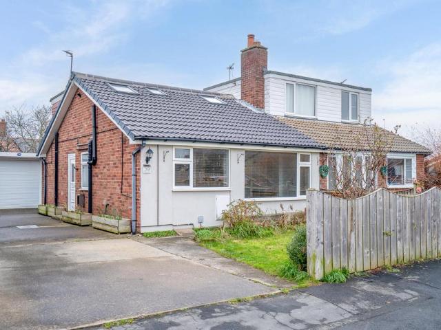 4 bedroom bungalow for sale