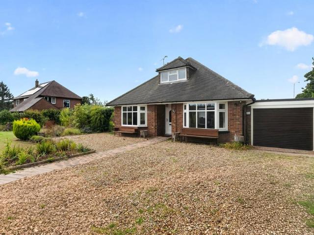 4 bedroom bungalow for sale