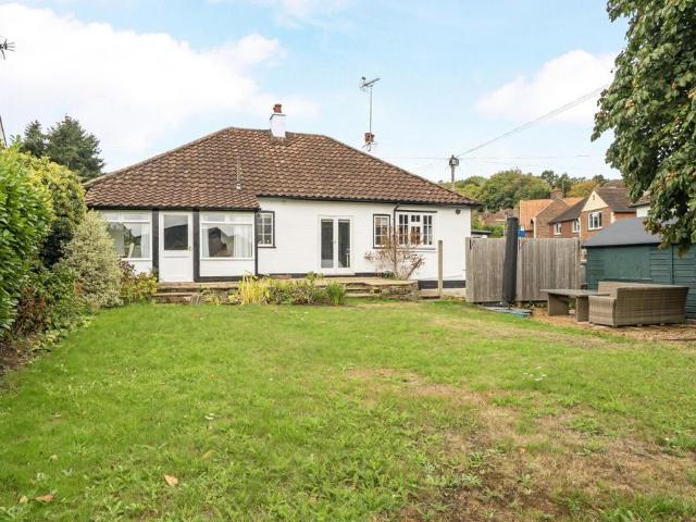4 bedroom bungalow for sale