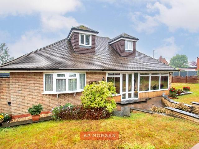 4 bedroom bungalow for sale
