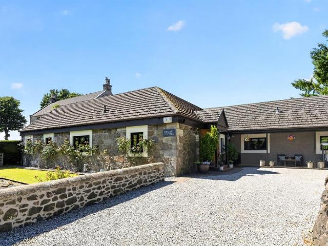 4 bedroom bungalow for sale