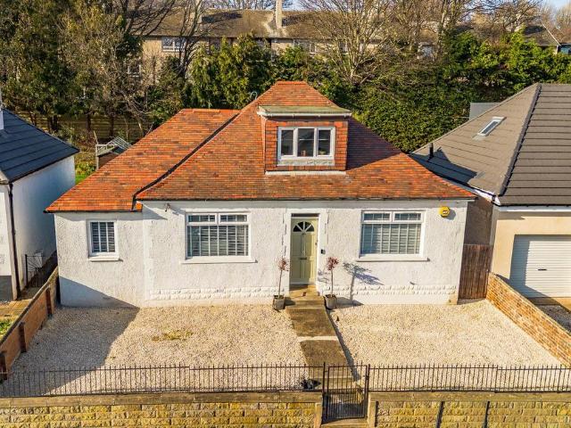4 bedroom bungalow for sale