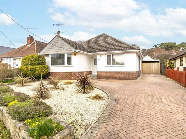 4 bedroom bungalow for sale