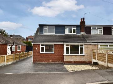 4 bedroom bungalow for sale