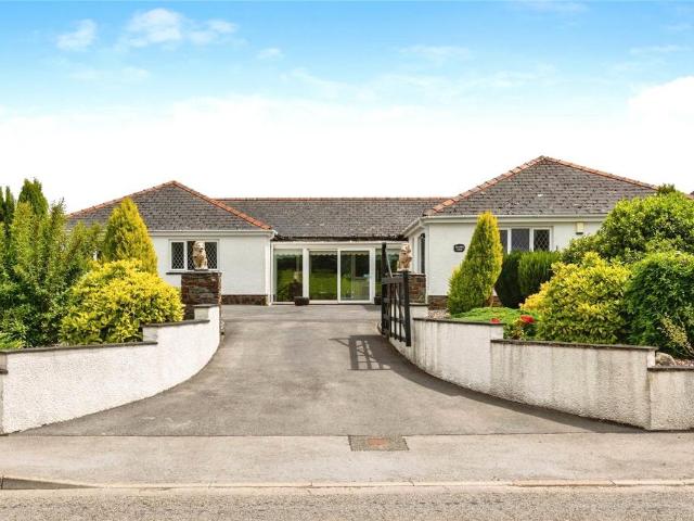4 bedroom bungalow for sale