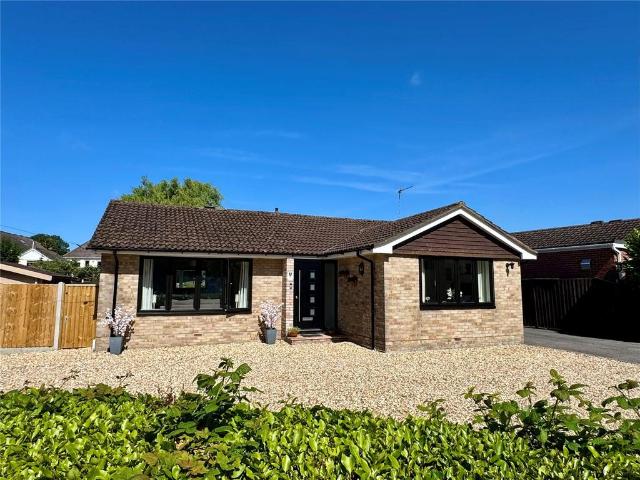4 bedroom bungalow for sale