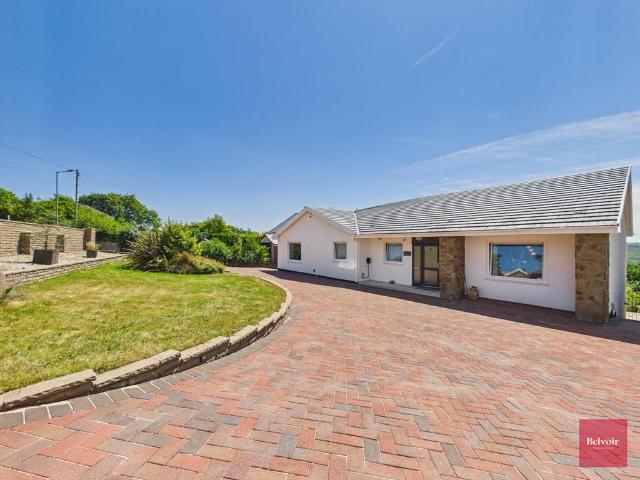 4 bedroom bungalow for sale