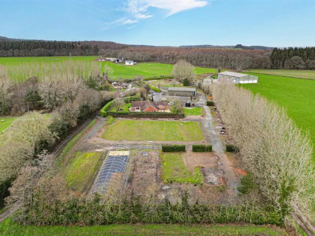 4 bedroom bungalow for sale