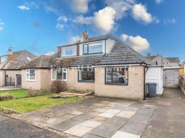 4 bedroom bungalow for sale
