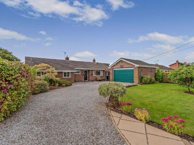 4 bedroom bungalow for sale