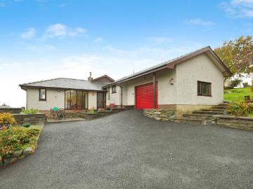 4 bedroom bungalow for sale
