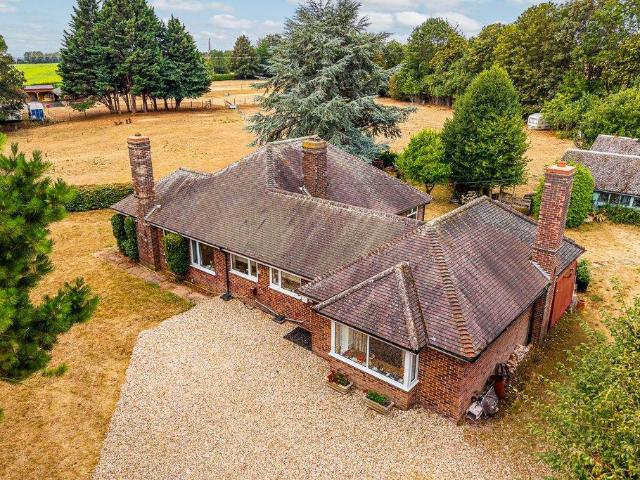 4 bedroom bungalow for sale