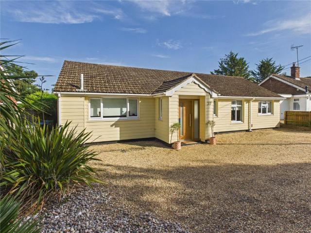 4 bedroom bungalow for sale