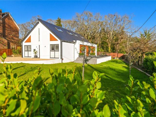 4 bedroom bungalow for sale