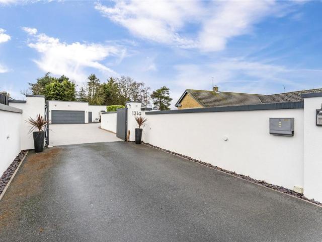 4 bedroom bungalow for sale