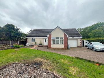 4 bedroom bungalow for sale
