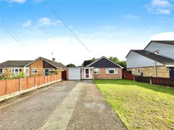 4 bedroom bungalow for sale