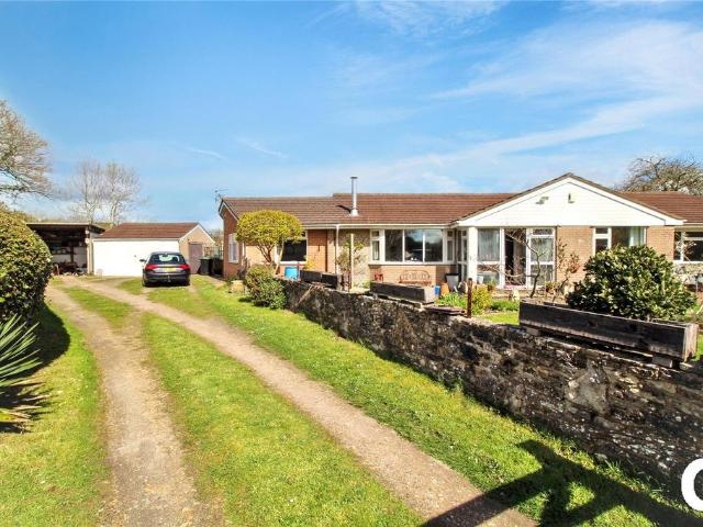 4 bedroom bungalow for sale