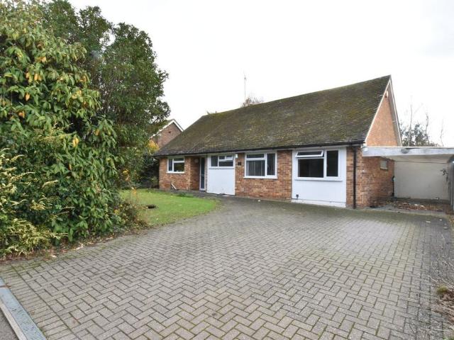 4 bedroom bungalow for sale