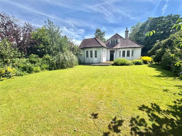 4 bedroom bungalow for sale