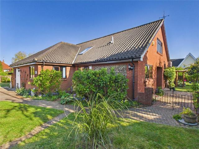 4 bedroom bungalow for sale