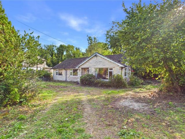 4 bedroom bungalow for sale