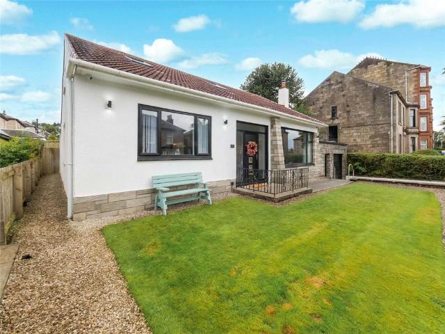 4 bedroom bungalow for sale