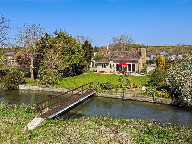 4 bedroom bungalow for sale