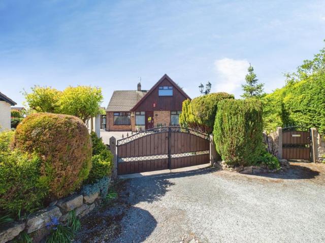 4 bedroom bungalow for sale