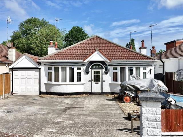 4 bedroom bungalow for sale
