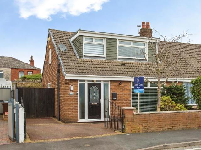4 bedroom semi detached house for sale