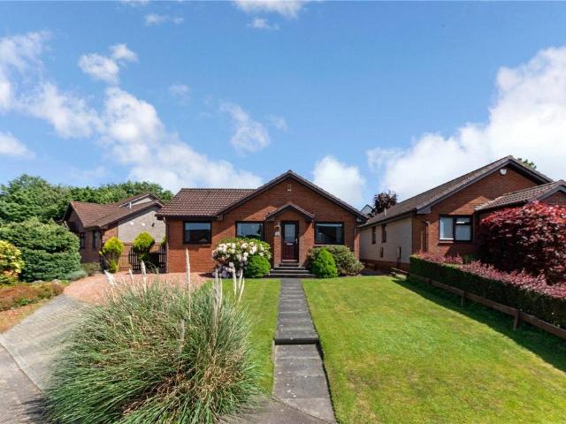 4 bedroom bungalow for sale