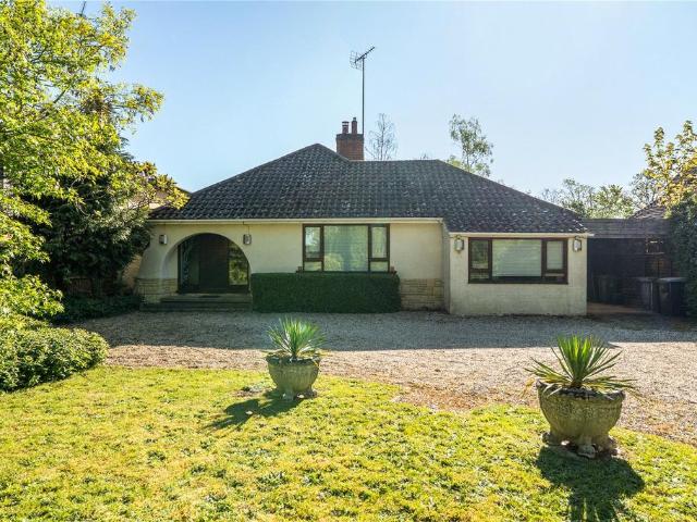 4 bedroom bungalow for sale
